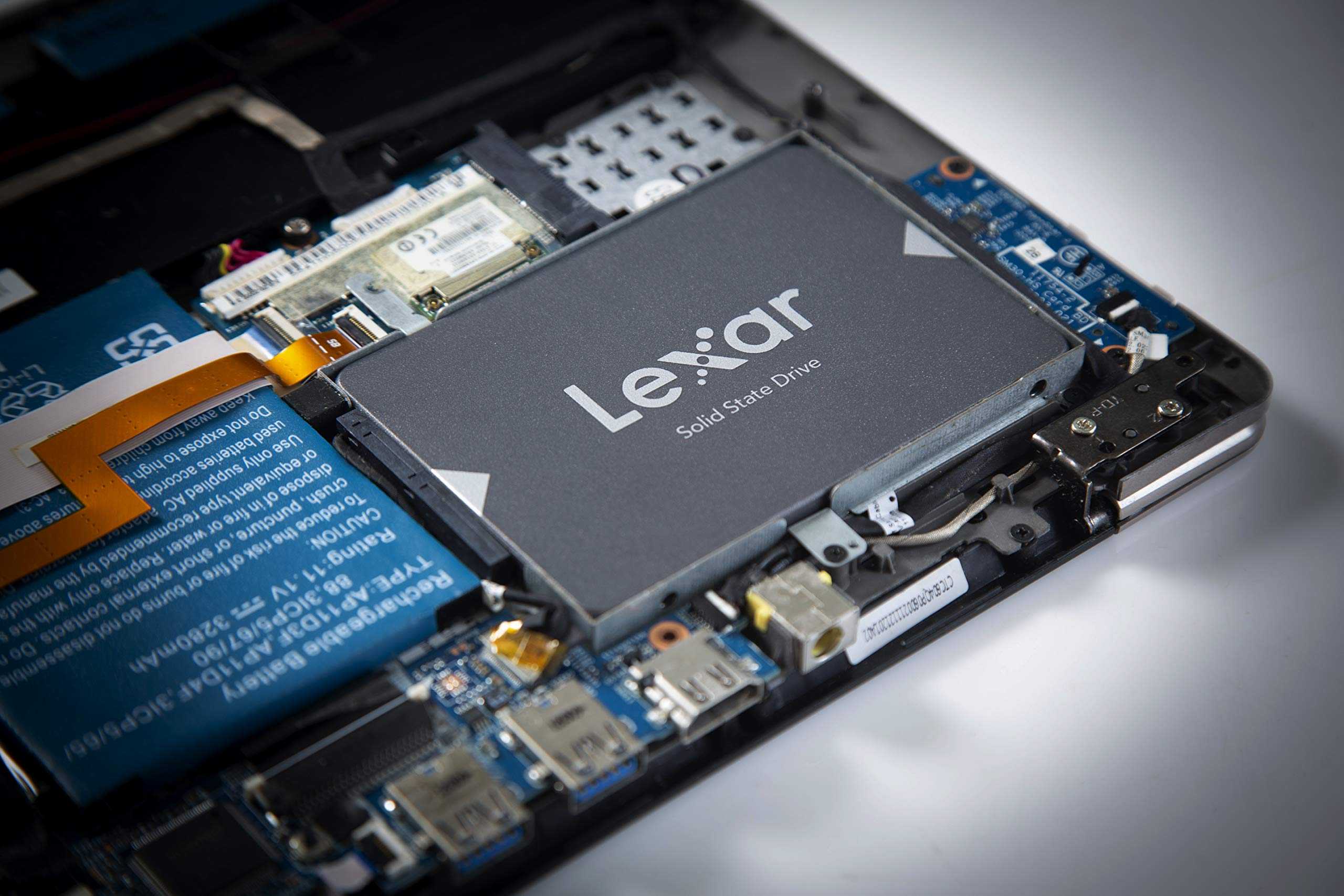 Lexar Lns100-256Rb Lexar Ns100 2.5” Sata Iii (6GB/S) 256GB Solid-State DrivEUpgrade For Laptop Or Desktop Black