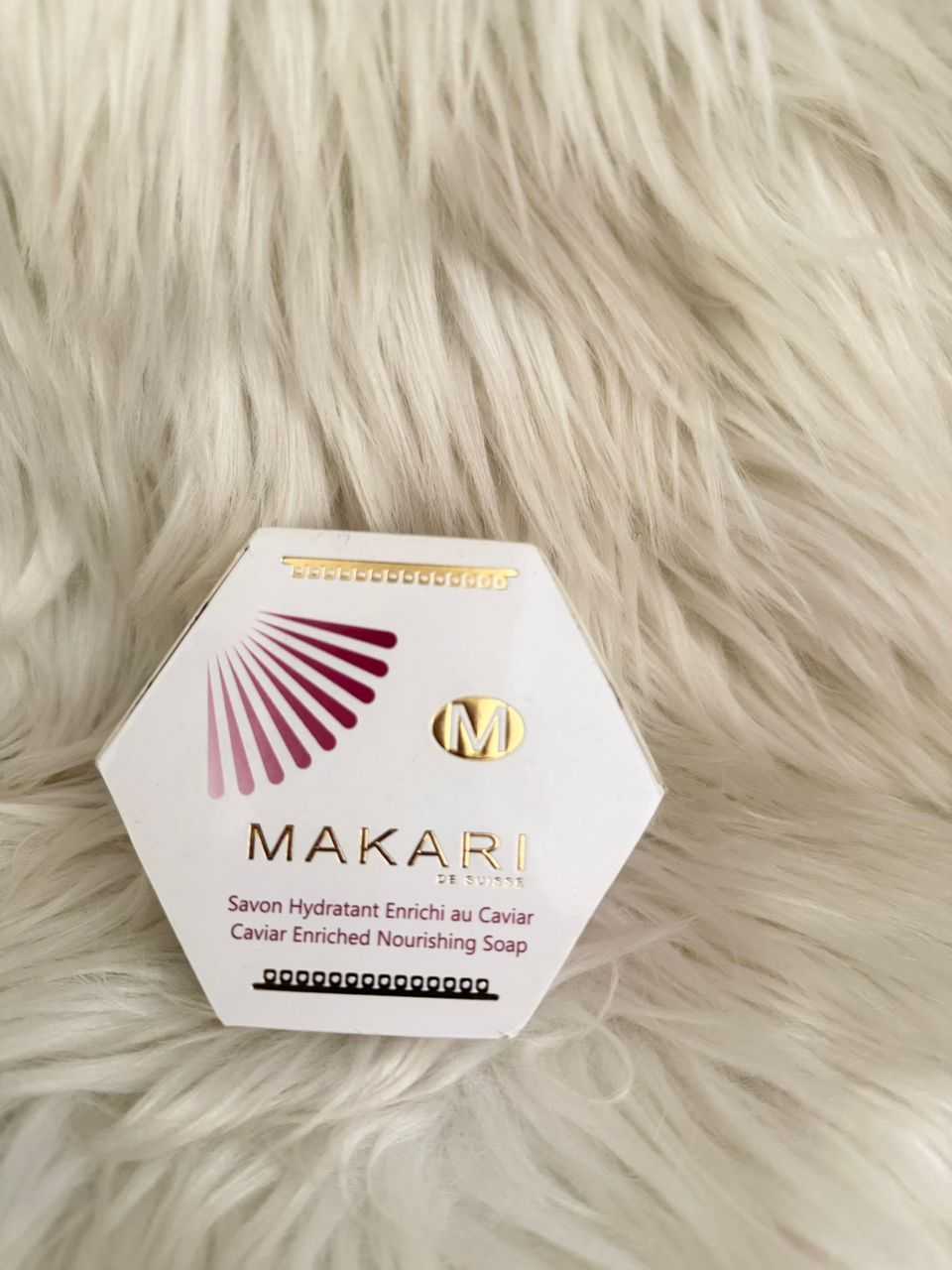 Makari Caviar Enrinched Nourishing Soap