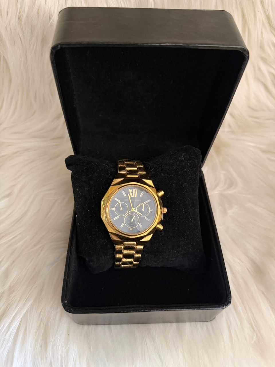 Gold Luxury Chronograph Watch