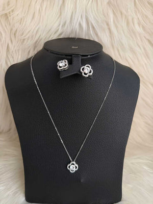 Silver Floral Jewelry Set